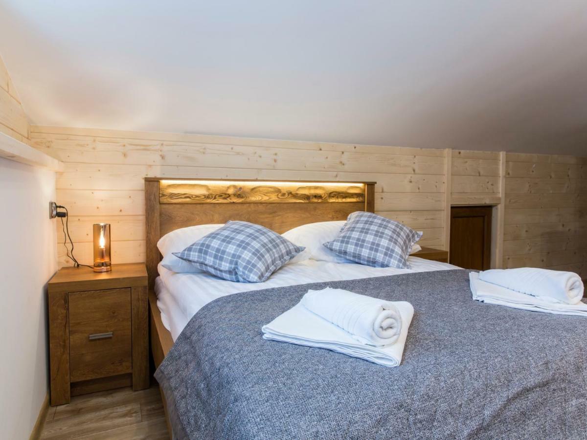 Chalet House 132 *